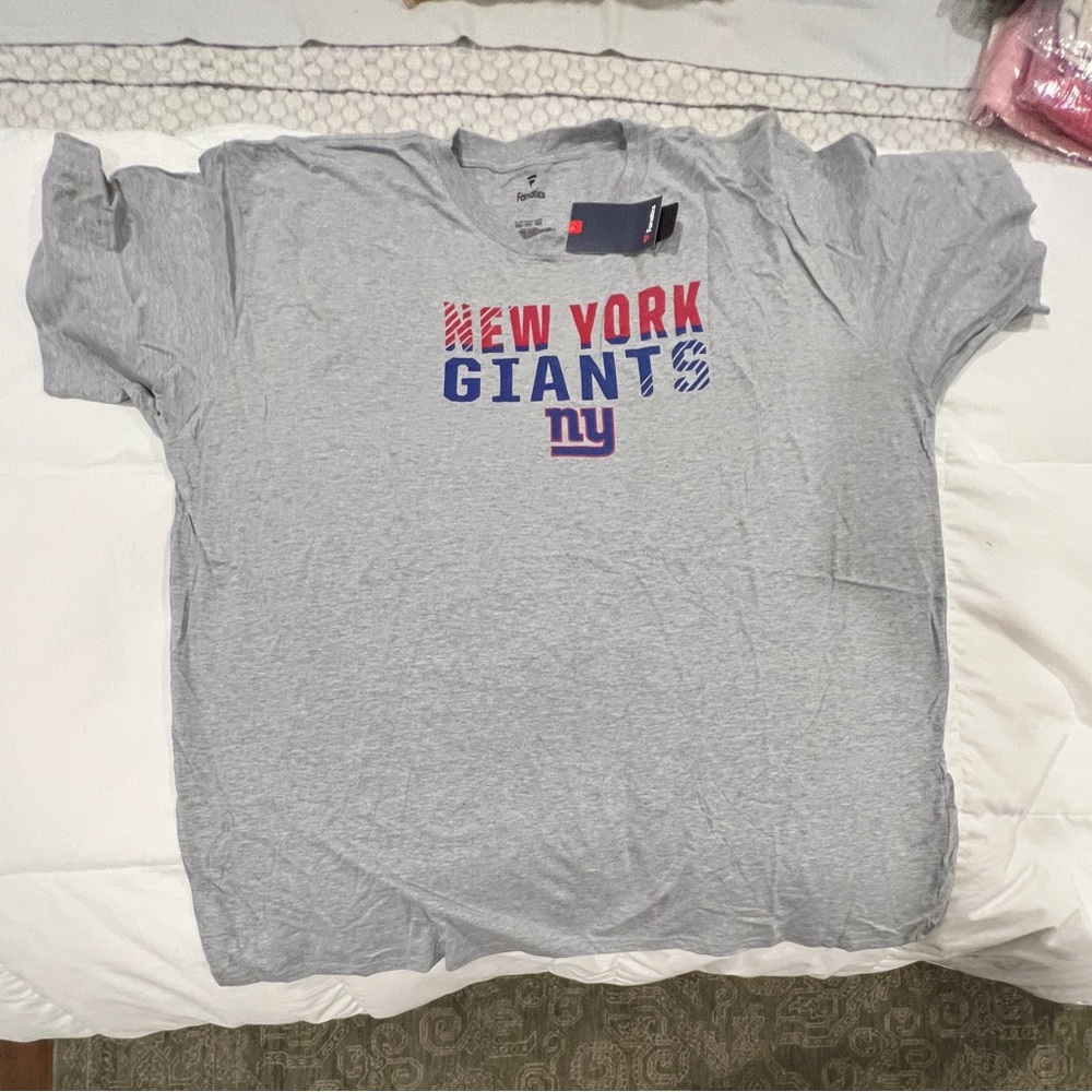 NEW Fanatics NY Giants T-Shirt